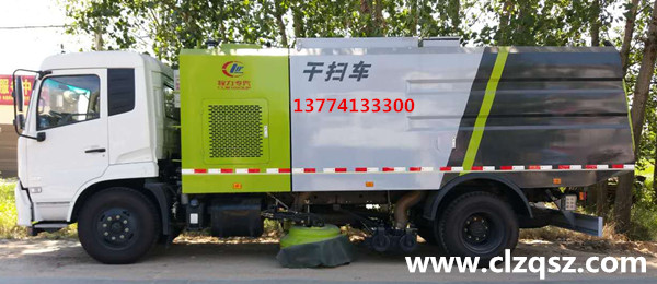 東風(fēng)天錦干掃車Z1.jpg 東風(fēng)天錦干掃車Z1.jpg